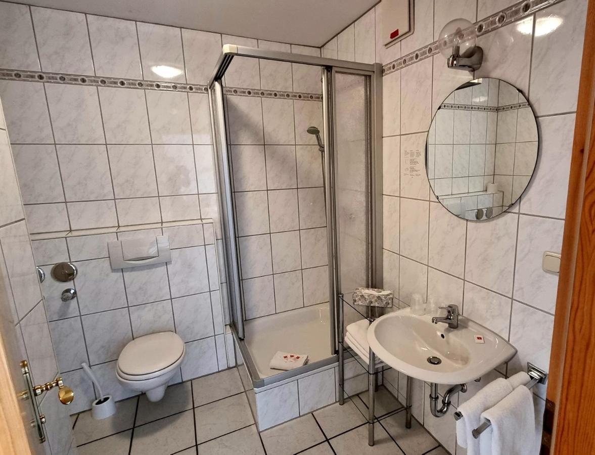 Hotel Gasthof Weisser Loewe Burgthann Ngoại thất bức ảnh