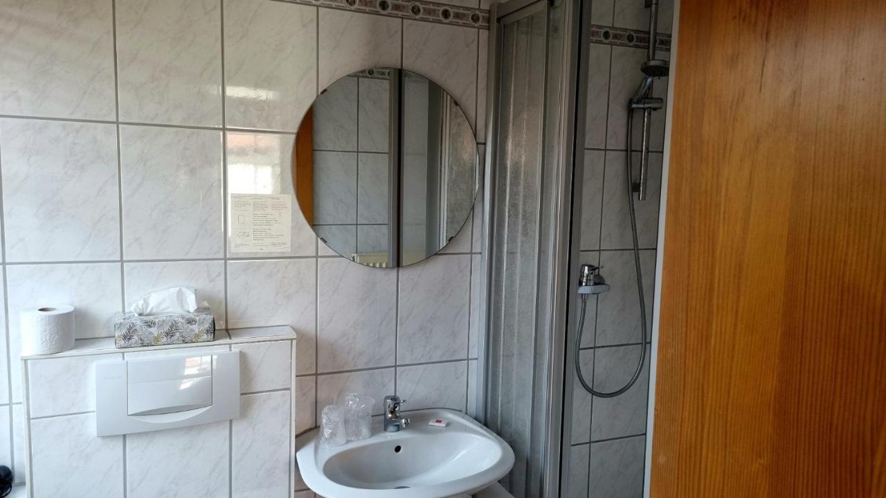 Hotel Gasthof Weisser Loewe Burgthann Ngoại thất bức ảnh
